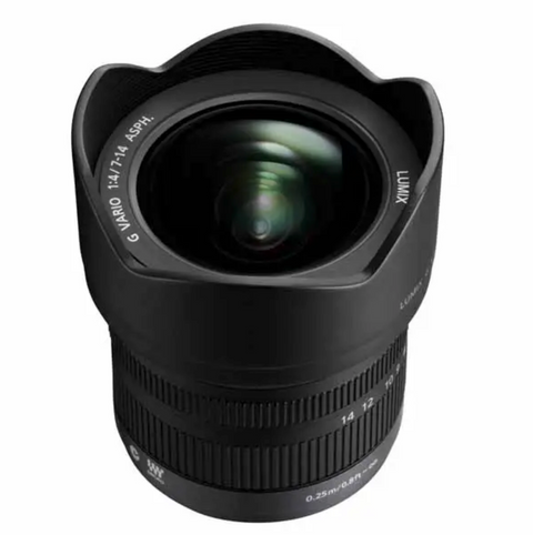 Panasonic Lumix 7-14mm F4